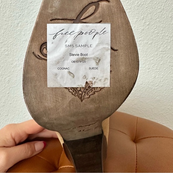 Free People Stevie Tan Heeled Knee Boots with Pointed Toe in Cognac Suede - Picture 6 of 12